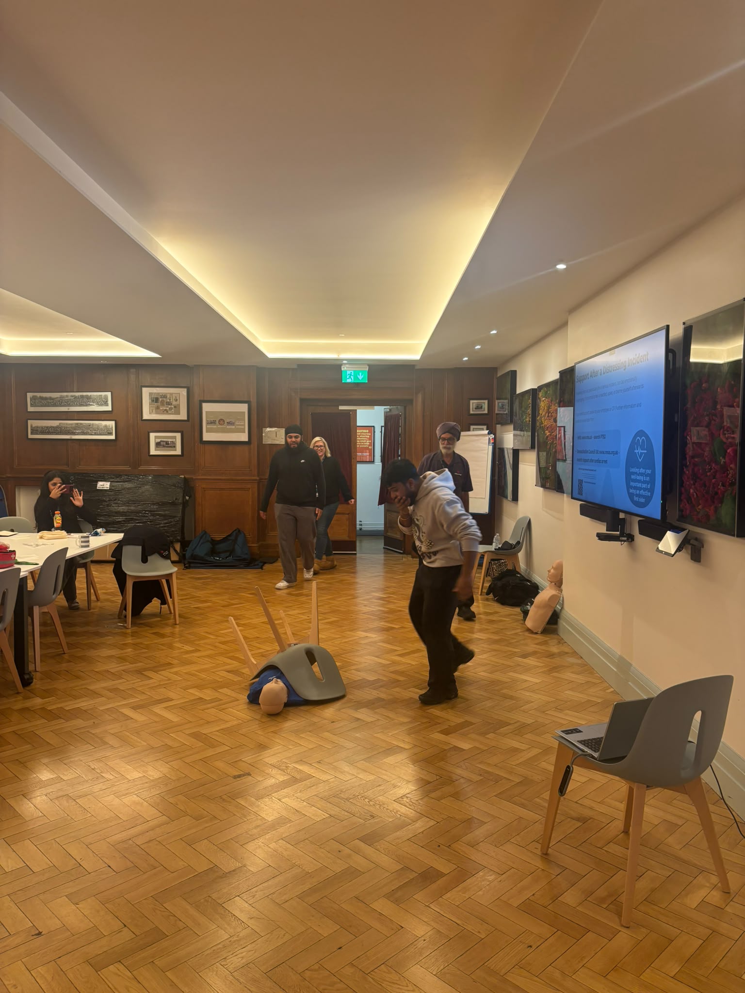 Emergency first aid for schools