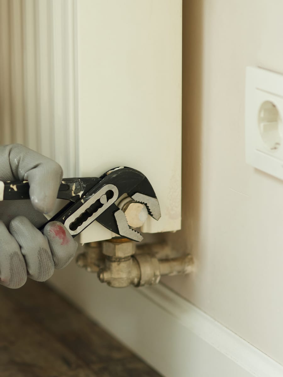 Commercial Plumber in Wood Green