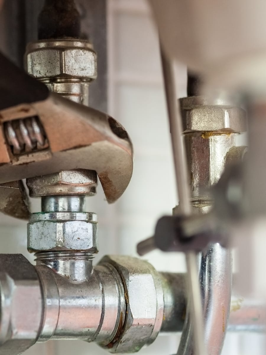 Who can check where a leak is coming from?